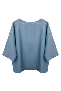 Shirt mit V-Rücken Ausschnitt aus Tencel - Hellblau - LUXAA