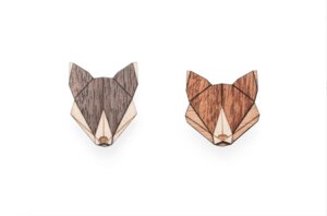Broschen aus Holz - Wolf + Fuchs Set | Einzigartiges Mode Schmuck - BeWooden