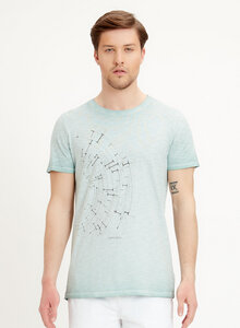 Herren T-Shirt aus Bio Baumwolle mit asymmetrischem Druck - ORGANICATION
