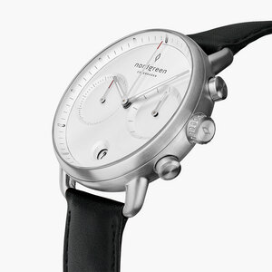 Chronograph Pioneer Silber | Weißes Ziffernblatt - Lederarmband - Nordgreen Copenhagen