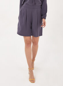 Shorts aus Tencel mit Bundfalten - ORGANICATION