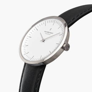 Armbanduhr Infinity Silber - Veganes Lederarmband - Nordgreen Copenhagen