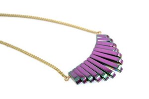 Hematit Collier Halskette in Regenbogenfarben - Crystal and Sage