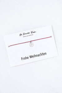 Nylonarmband mit handgeprägtem Herz-Plättchen | recyceltes 925er Sterlingsilber an »Frohe Weihnachten« Karte - Oh Bracelet Berlin