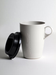 Coffee Cup To Go aus Biokunststoff mit Deckel - BioFactur