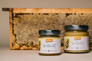 Geschenke-Set demeter Honig (versch. Sorten) aus Hamburg - wesensgemäße Bienenhaltung - 4peoplewhocare