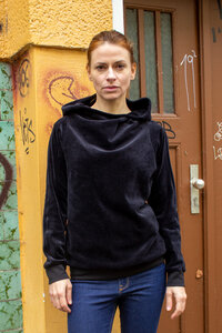 Lässiger Hoodie aus Nicki - Kolla.Berlin