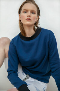 Der praktische Pullover Darya mit Kordelbund - Maqu