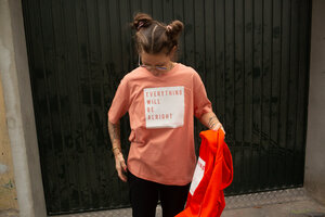 T-Shirt "Everything..." in Lachs oder Mokka - ALMA -Faire Streetwear & Schmuck-