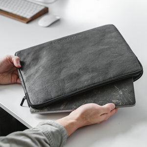 Laptop Tasche aus Kraftpapier, MacBook Tasche aus Papier - Woodcessories