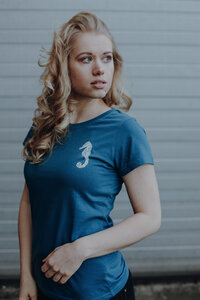 Frauen T-Shirt mit Seepferdchen aus Biobaumwolle GOTS - Real Teal ILI01 - ilovemixtapes