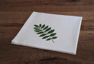 Stoffserviette und Stofftasche "Pflanzeblatt" handbedruckt - luscinia