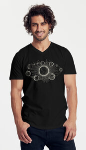 Bio-Herren-T-Shirt V-Neck Sonnensystem - Peaces.bio - handbedruckte Biomode
