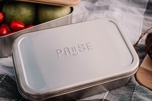 Edelstahl Lunchbox "Pause", rostfrei - tindobo