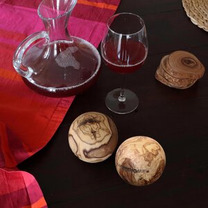 Deko-Kugeln Handschmeichler 2er Set Olivenholz 5, 7 oder 10 cm - NATUREHOME