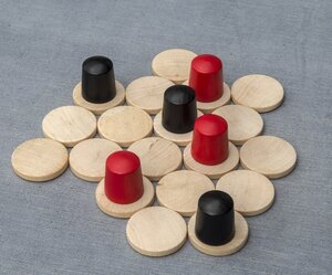 "Nonaga" - Strategiespiel aus Holz - Steffen-Spiele