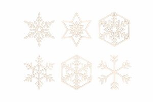 6St.Weihnachtsdekoration aus Holz "Schnee" / 2 verschiedene Farben - BeWooden