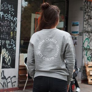 "System Change not Climate Change" Sweater - Original Unverpackt