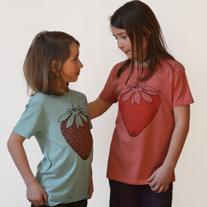 Kinder T-Shirt Erdbeere rot meliert - Cmig
