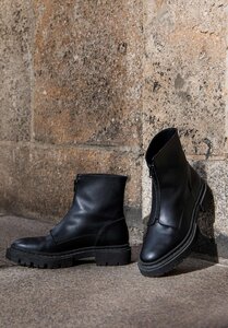 Vegane Medium Heel Boots ARWIKA - Lovjoi