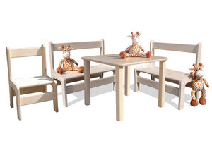 Kindersitzgruppe - Tisch, 2 Bänke und 1 Stuhl - Die Schreiner Christoph Siegel
