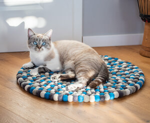 Filz Katzenteppich 60cm - kuschelige Katzenliege auch für große Katzen - naturling