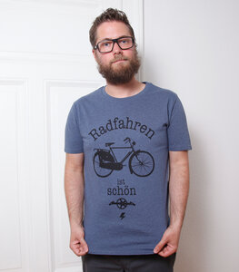 "Radfahren ist schön" - Fair Wear Männer T-Shirt - päfjes