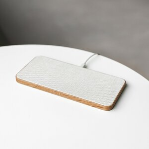 Wireless Charger, Induktive Ladestation aus Holz - mit Fast Charging Adapter (USB-C) - Woodcessories