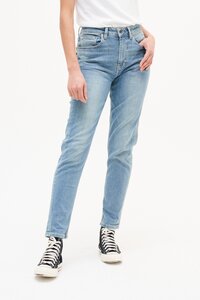 Jeans Loose Tapered Fit mit hohem Bund und schmalzulaufendem Bein - Nora - Kuyichi