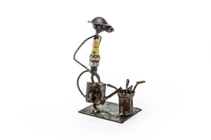 Zündkerzen-Figur | Gärtner:in | Upcycled & handgemacht - Moogoo Creative Africa