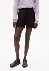 XULIAA TWILL - Damen Shorts aus TENCEL Lyocell - ARMEDANGELS