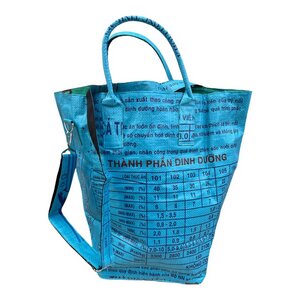 Multifunktionaler Wäschesack mit Schultergurt Ri8.1 recycelter Reissack - Beadbags