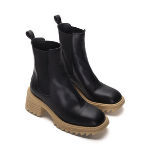NAE Freda Black- Vegane, knöchelhohe Chelsea- Boots - Nae Vegan Shoes