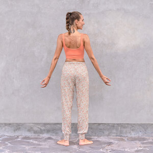 ANANDA ROSEBIRD & FLOWERS - Damen - Sommerhose für Yoga und Freizeit - Jaya
