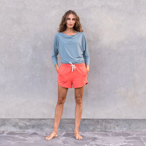 SUNNY - Lässige Shorts aus elastischem, leichtem Sweatstoff für Yoga and Leisure - Jaya