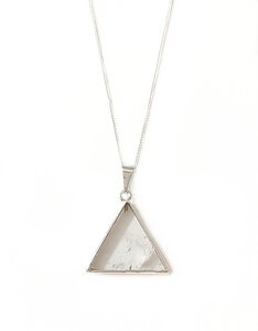 Bergkristall Dreieck Halskette, aufrecht, vergoldet oder versilbert - Crystal and Sage