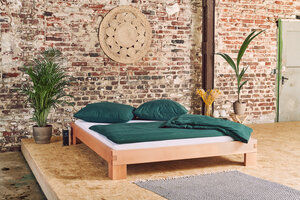 Vollholzbett aus Buchenholz - auch in Überlänge erhältlich - Vollholz Möbel