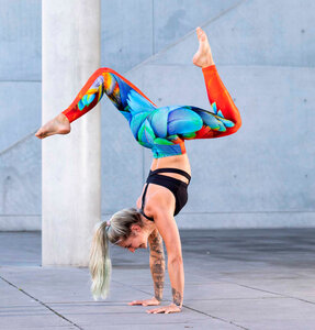 Yoga Leggings PAPAGEI aus ECONYL® regeneriertem Nylon - Arctic Flamingo