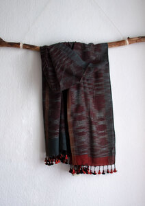 Schal aus Bio Baumwolle mit Bommeln - Wasser - Raani