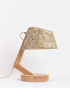 Moderne Tischlampe aus Eiche Lampenschirm aus Naturmaterialien - ALMUT von Wildheim