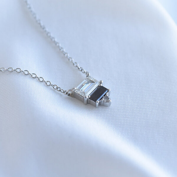 Collier S925 Avec Pendentif Carré-rond En Argent Sterling Et Moissanite - Bijou élégant Et Brillant