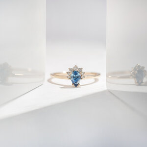 Verlobungsring mit einem zertifizierten blauen Lab Grown Diamanten Wilf - Eppi