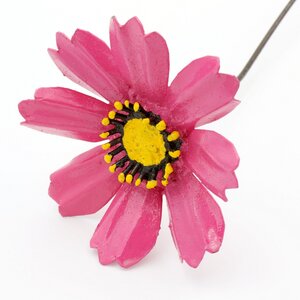 Cosmea - Blume aus Recycling-Metall zur Gartendekoration - Mio Moyo