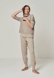 Merino Loungewear Set "Rollkragenpullover Bailey & Strickhose Bella" - YOU LOOK PERFECT