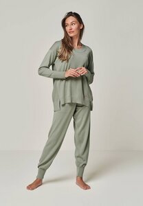 Merino Loungewear Set "Strickpullover Bella & Strickhose Bella" - YOU LOOK PERFECT