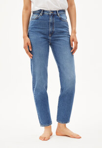 MAIRAA - Damen Mom Fit High Waist Denim aus recycelter Baumwolle - ARMEDANGELS