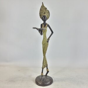 Bronze-Skulptur "Femme avec livre" by Issouf | 15/25/35cm | Unikate - Moogoo Creative Africa