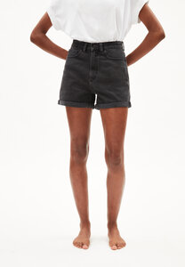 SVIAA - Damen Shorts Regular Fit aus recycelter Baumwolle - ARMEDANGELS