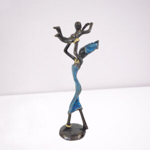 Bronze-Skulptur "Baby in the air" by Issouf | Handgemacht, fair & nachhaltig - Moogoo Creative Africa