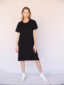 T-Shirt Kleid schwarz aus Organic Cotton - WOTE